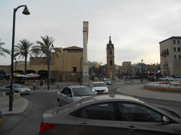 Yafa Saat Kulesi Meydanı 4