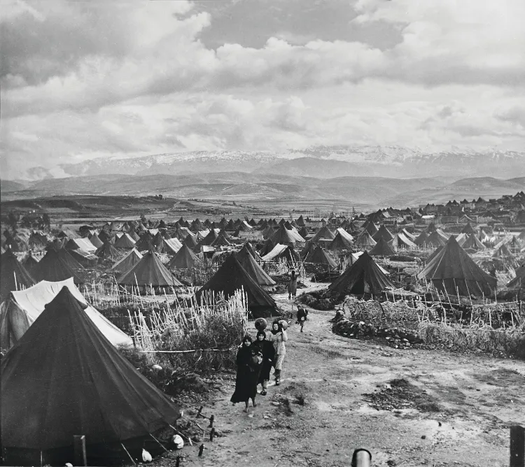 Nahr al-Bared Mülteci Kampı, 1952 — Kuzey Lübnan'daki bu kamp, 1948 göçünün ardından kurulmuştur