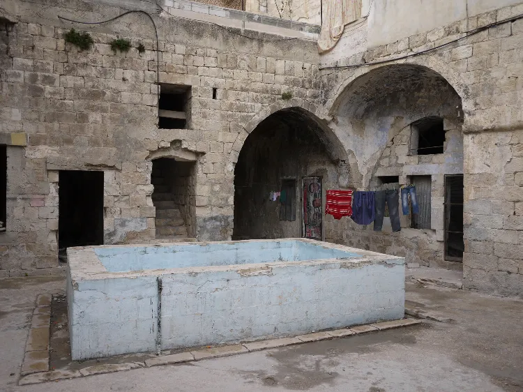 Hammam el-Hana 4